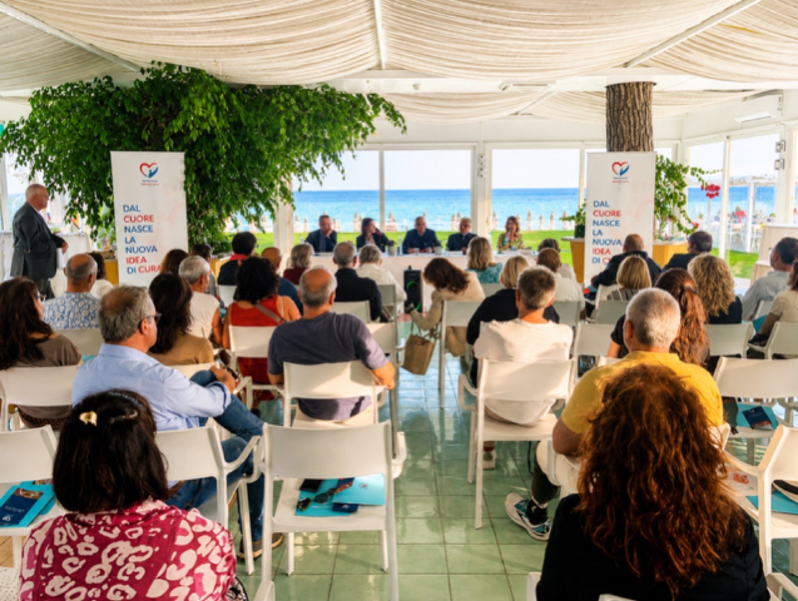 Presentazione libro «Sua Maestà il Cuore» — Hotel Torre del Sole · Terracina (LT), foto 2